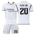 Pikkukuva 1 / 2: 23/24 Real Madrid Kotipelipaita Setti 20 VINI JR. 20 VINI JR. Child size 28