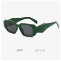 Miniatyrbild 4 av 7: Fashionabla solglasögon PC rektangulära glasögonbågar för unisex Fancy Shades UV 400 linser Körglasögon Bredbenta glasögon Tvåfärgade Green Fashion Sunglasses