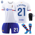 Miniatyrbilde 6 av 11: Barcelona Bortefotballdrakt 23-24 Nr. 9 Lewandowski drakt 6 Gavi 21 De Jong 10 Messi barnedrakt med sokker Size 6 with socks 22 yards