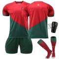 Pikkukuva 3 / 11: 22-23 Portugalin MM-kotikisojen jalkapalloasusetti nro 7 Ronaldo paita nro 8 B Fee nro 23 Felix Size 7 with socks #16