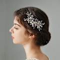 Miniatyrbild 6 av 7: Nytt silverlegering hårkam handgjorda pärlor strass mode metall huvudbonad elegant hår smycken tillbehör för kvinnor HS-J5280S