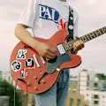 Pikkukuva 3 / 8: Bänditarrat | 100 kpl | Trendikkäät rock & roll -musiikkitarrat aikuisille Roll-100