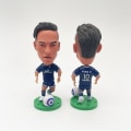 Miniatyrbilde 1 av 5: VM-stjerne minnedukkestuegave til gutt Neymar Paris