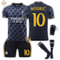 Pikkukuva 6 / 11: 23-24 Real Madrid vierasjalkapalloasu No. 7 Vinicius 5 Bellingham 10 Modric lasten pelipaita setti Size 4 Protective Gear with Socks XL