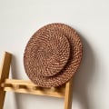 Miniatyrbillede 7 af 8: Sæt med 4 rustikke rattan opladerplader - 13 tommer rundvævede opladere til bryllup, festindretning - Elegant tilbehør til middagsbord i brun White 1pcs