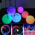 Miniatyrbild 5 av 7: LED-bollar-2024 Uppgraderad mjuk snurrande glöd för nybörjare och professionella regnbågsfade och hög Strobe-snurrande LED-glödleksak Light Up Balls 3 pcs