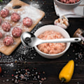 Miniatyrbillede 4 af 6: Frikadellemaskine i rustfrit stål, 2024 ny frikadelle-kuglemaskine med langt håndtag non-stick til køkkenmiddag 4 pcs