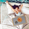 Miniatyrbild 2 av 6: Relaxdays Bambubäddstablett, vikbara ben, upphöjd kant, frukostbricka, HLP 23 x 60 x 33 cm, natur/grå ljusbrun, grå