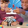 Miniatyrbild 5 av 6: Play-Doh Spider-Man, Sharp Attack-set med 2 flexibla figurer, 7 tillbehör och modelllera, från 4 år, Marvel Flerfärgad