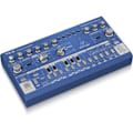 Miniatyrbild 1 av 2: Ljudgränssnitt - midi Behringer TD-3-BU - linii bassowej synthesizer