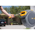 Miniatyrbild 2 av 4: FlowMax AutoReel högflödesväggsslangupprullare med 30 m slang - HOZELOCK - 25970000 Gul