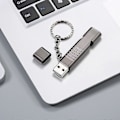 Pikkukuva 4 / 5: 32gb USB3.0 U-levy Pilli USB-muistitikku 2-in-1 Design Kannettava U-levy Sinkkiseosmateriaali Vankka ja kestävä Plug and Play Harmaa 32gb