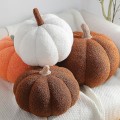 Miniatyrbillede 3 af 3: Fleece græskar pude Ultra blød Sherpa dekorative sød 3d formet pude Halloween Brown
