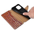 Miniatyrbild 3 av 5: Plånboksfodral för iPhone 16 Pro Max med krokodiltextur i läder