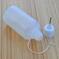 Miniatyrbilde 4 av 5: 10 stk. 30 ml Plast Klemmeflaske med Spissapplikator, Gjenfyllbare Dråpeflasker med Nålhette for Lim DIY
