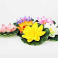 Miniatyrbilde 3 av 3: 5 stk. Simulerte Flytende Vannliljer Plast Lotus Blomst Dekor Ornamenter for Dam Fisketank (Blandede Farger)