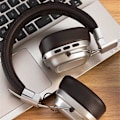 Miniatyrbilde 2 av 5: Retro Headset Bluetooth Hodetelefoner Trådløse For Studenter Svart