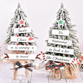 Miniatyrbilde 5 av 5: Juletreformede juletrepynt i tre - For hjemmefestdekorasjon