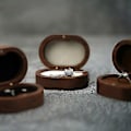 Miniatyrbilde 3 av 5: Rustikk Bryllupsringboks Bryllupsdag Ringholder
