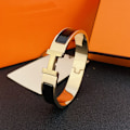 Miniatyrbilde 2 av 4: H Armbånd, 18KH bokstavspenne for menn og kvinner, armbånd i rustfritt stål for par, sølv og silver and beige