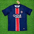 Pikkukuva 1 / 2: Paris Saint-Germain F.C. lyhythihainen jalkapallopaita kausi 2425, nopeasti kuivuva, hengittävä urheiluvaate Home Home M