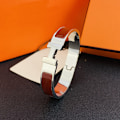 Miniatyrbilde 1 av 4: H-Armbånd, 18K Alfabetlås for Menn og Kvinner, Armbånd for Par i Rustfritt Stål, Sølv og Vinrød Silver and Burgundy