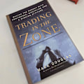 Miniatyrbilde 5 av 6: Trading in the Zone av Mark Douglas