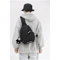 Miniatyrbillede 3 af 3: Ny brysttaske skuldertaske studentermode sport lille rygsæk dame crossbody taske Sort With chimpanzee pendant Black