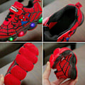 Miniatyrbillede 3 af 7: Spiderman LED Træningssko Blinkende Lysende Sneakers Børn Rød Red EU29