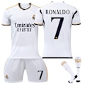 Pikkukuva 1 / 2: 23-24 Ronaldo 7 Real Madrid -pelipaita Uusi Kausi Uusimmat Jalkapallopaidat Aikuisten ja Lasten VTY-Xin Kids 26(140-150cm)