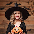 Pikkukuva 4 / 5: 2 kpl Halloween-noitahattu, noita-asun asuste noitahatulla, musta noitahattu lapsille, aikuisille, asuihin