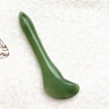 Miniatyrbilde 7 av 11: 7-delt Gua Sha-sett, Harpiks Gua Sha-sett for ansikt og nakkesmerter amber
