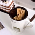 Miniatyrbild 2 av 4: Chokladfondue Muggar Set Innehåller Fondue Bliss Kopp & Gafflar Choklad Smältkopp Off white
