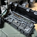Miniatyrbillede 5 af 5: 1:18 Actionfigur Rekvisit Kuffert Bryst Model Layout Dekorativ Robust Scene Stor