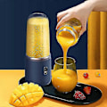 Miniatyrbillede 2 af 5: 6-Bladet Saftpresser Blender Med Saftkop Og Låg Bærbar USB Genopladelig Lille Frugtjuice Mixer Maskine