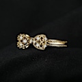 Miniatyrbillede 3 af 4: 14k Hvidguldbelagt 925 Sterling Sølvringe til Kvinder, Cubic Zirconia Løfteringe til Hendes, Stabelbare Bryllupsbåndringe til Kvinder Bue Stak q