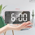 Miniatyrbild 2 av 4: LED spegelklocka, mini digital väckarklocka, bordsklocka, med snooze-funktion, 3 justerbara ljusstyrkor, automatisk anpassningsbar bakgrundsbelysning