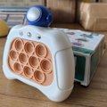 Miniatyrbilde 3 av 5: Kreativ Avlastning Gjennombrudd Puslespill Pop Spillmaskin Spillkonsoll Gaver