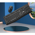 Miniatyrbild 2 av 8: Fullstort datortangentbord med Plug-and-Play-funktionalitet, optisk trådlös mus för hög precision, uppladdningsbart tangentbord & mus-kombination för