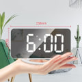 Miniatyrbilde 5 av 7: Multifunksjonell LED-speil Sminke Speil Klokke Skrivebordsklokke Automatisk