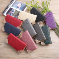 Miniatyrbilde 7 av 7: Kvinners lange lommebok med preget diamant retro mønster multikort clutch veske (rød)