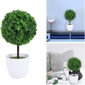 Miniatyrbillede 2 af 8: Sæt med 2 små kunstige blomsterkrukker i form af en topiary lavet af hvid KLB
