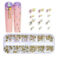 Miniatyrbillede 1 af 6: 12 Gitter Flad Formet Manicure Rhinestone Negledekoration 01