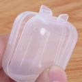 Miniatyrbilde 3 av 5: Pakke med 12 gjennomsiktige plastbeholdere med hengslet lokk for oppbevaring av perler