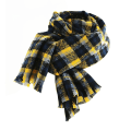 Miniatyrbilde 1 av 5: Whisperwool skjerf for kvinner. Sirklet i gult