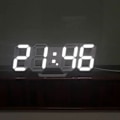 Miniatyrbillede 1 af 5: LED Digitalt Vækkeur 3D Dæmpbar Snooze Moderne Lydløst Vækkeur