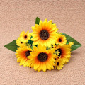 Miniatyrbillede 5 af 6: 4 Bundter Kunstige Solsikkeblomster Udendørs UV-Resistente Falske