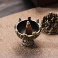Miniatyrbillede 2 af 6: Retro Indendørs Aroma Diffuser Kobberlegering Ryger Ornament Lille