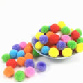 Miniatyrbild 8 av 8: Paket med 8 Pompom Maker 4 Storlekar Bobble Maker för Hantverk Fluff Ball Weaver Kit