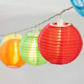 Pikkukuva 3 / 6: 30 värikkään LED-tähtivalon lampion/lyhtykoristepaketti puutarhaan, joulujuhliin